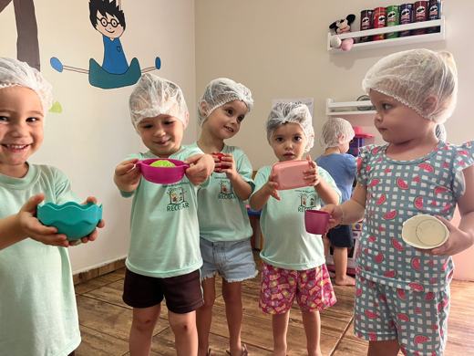 Crianças da Recrear: cozinha: brincar e repartir, Maternal (2 a 4 anos)