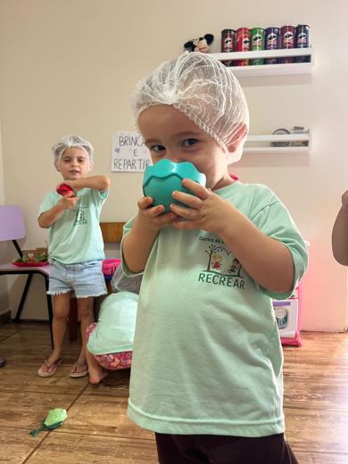 Crianças da Recrear: cozinha: brincar e repartir, Maternal (2 a 4 anos)